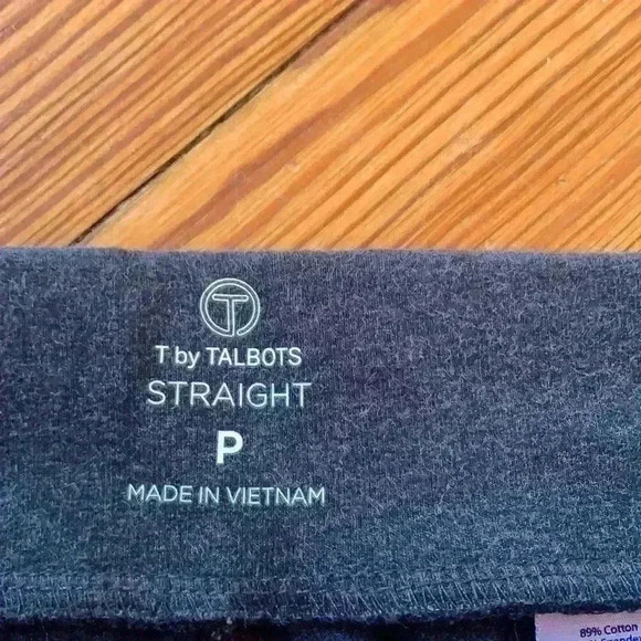 Talbots T by Talbots Size 4P - Picture 4 of 6